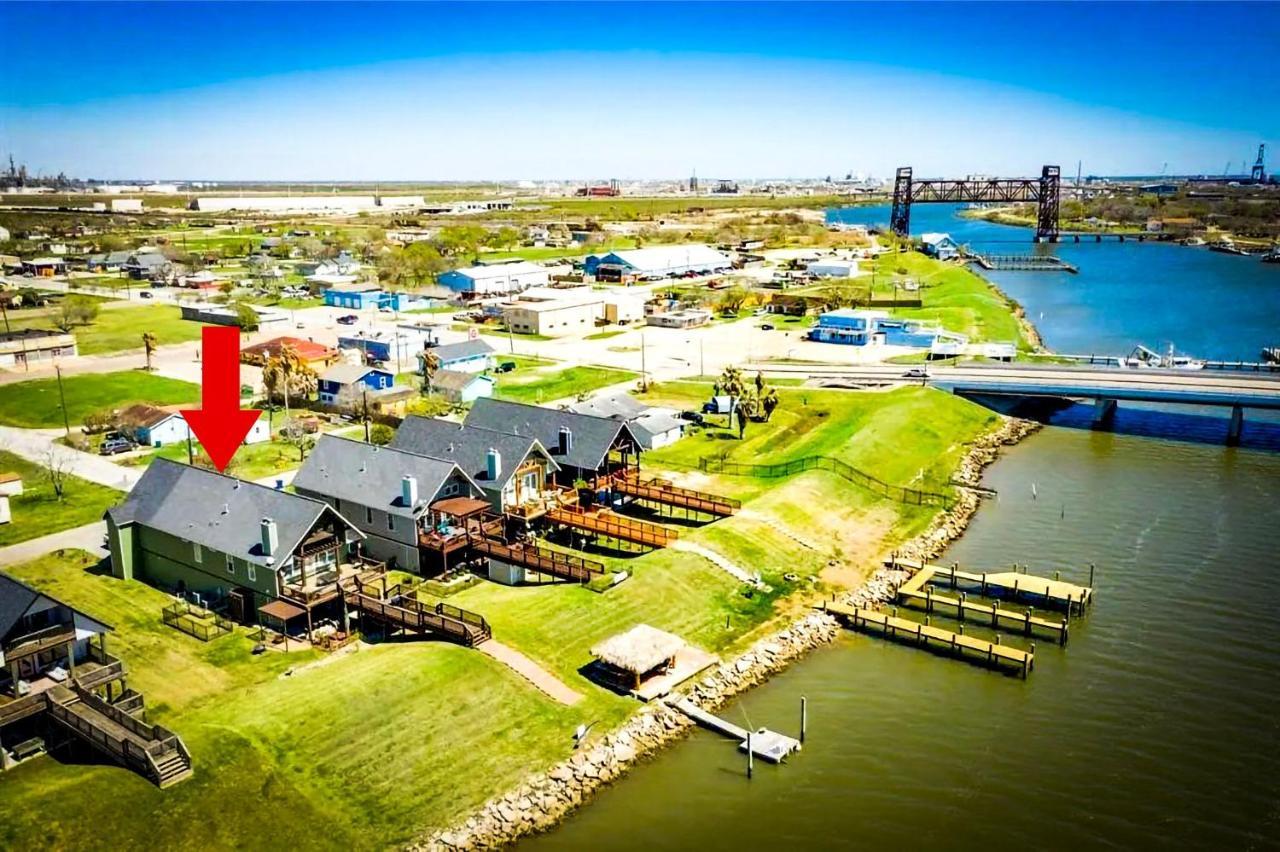Luxury Waterfront Home Family And Pet Friendly Near Surfside Beach 11 Mins Фрипорт Экстерьер фото