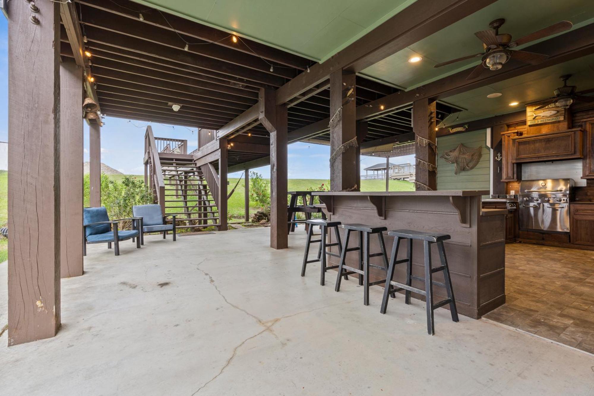 Luxury Waterfront Home Family And Pet Friendly Near Surfside Beach 11 Mins Фрипорт Экстерьер фото
